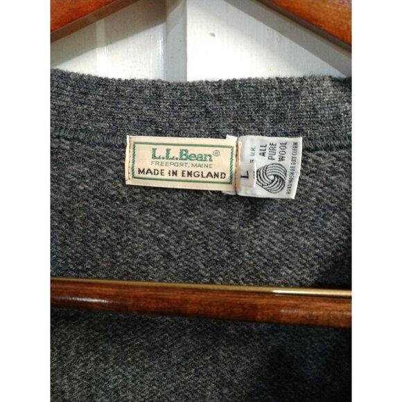 L.L. Bean Mens Gray Cardigan Sweater Made In England 100% Pure Wool Large - Picture 3 of 7